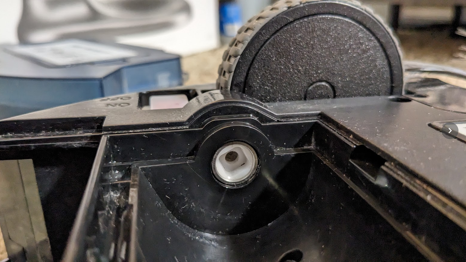 Fixing a "stuck" main rolling brush on a Eufy RoboVac 25c (Robot Vacuum